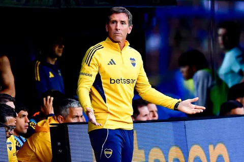 Qué dijo Claudio Úbeda sobre los cambios que hizo en la derrota de Boca