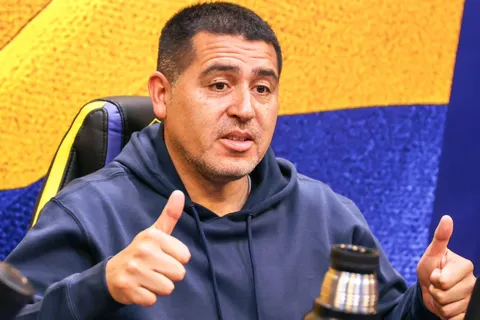 Le gusta a Arruabarrena: Juan Román Riquelme llamó en Boca a Luciano Gondou