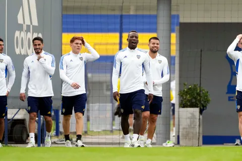 Las 7 bajas confirmadas de Boca para el Superclásico ante River