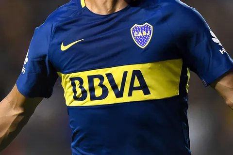 Leonardo Balerdi se afianzó con un buen nivel en Europa, pero lo tiene claro: "No espero el llamado de Scaloni"