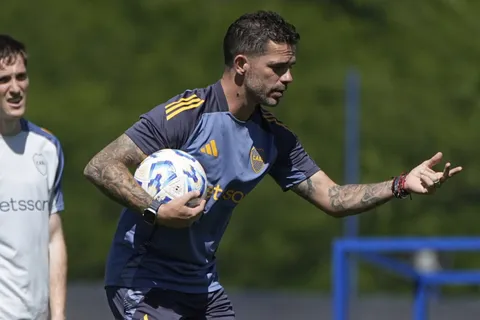 Con una duda en el mediocampo: el probable equipo de Boca para visitar a Lanús