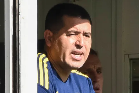 Boca frenó las negociaciones con un mediocampista para avanzar por Matías Galarza