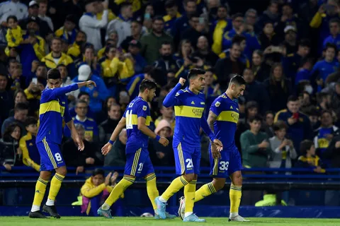 "Está frenada la salida": un jugador tenía todo listo para irse de Boca pero cambió de opinión