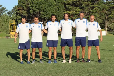 Gran historia: un integrante del cuerpo técnico de Boca también es estrella de rock