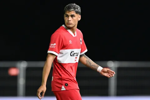 Mauricio Benítez se fue de Boca a préstamo a Bélgica, era titular en su club y su presente cambió