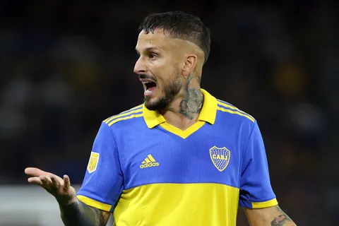 Boca confirmó la lesión de Benedetto: cuánto tiempo estará afuera de las canchas