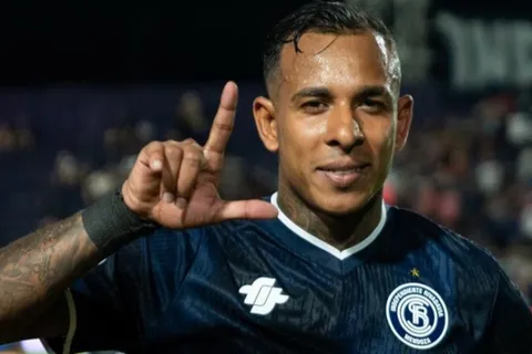 Increíble pero real: Sebastián Villa tiene chances de volver a Boca