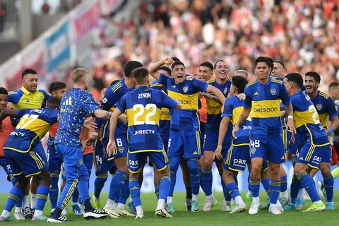 No solo Benedetto: el otro delantero que se irá de Boca en el mercado de pases de  junio