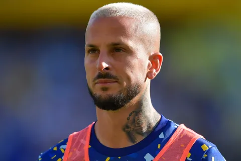 Mercado de pases 2024: Boca preguntó por Adam Bareiro y le pidieron a Darío Benedetto
