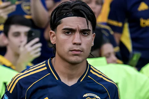 Qué pasa con el futuro de Exequiel Zeballos en Boca y la postura que tomó el club