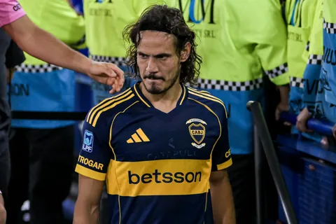 Revelaron qué creen en Boca sobre la situación de Edinson Cavani: "No están tan convencidos"