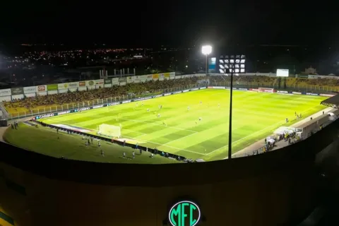 Podría ser rival de Boca en la Copa Libertadores 2026: el club que deberá cambiar su localía de 15.000 espectadores por un problema con el aeropuerto