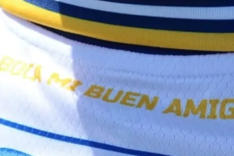 Llantwit Major, el club de Gales que estrenó una camiseta inspirada en Boca: "Mi buen amigo"