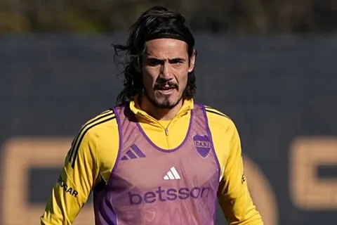 El nuevo objetivo de Edinson Cavani que puede cambiar los planes de Úbeda: ¿juega con Cruzeiro?