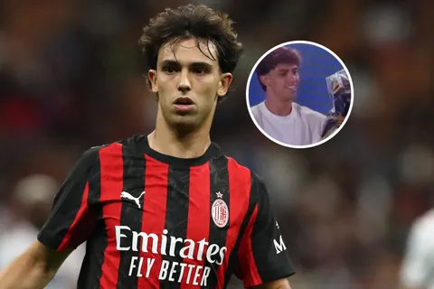 La divertida reacción de Joao Félix cuando lo hicieron posar con una camiseta de Boca: "Enzo Fernández me va a..."