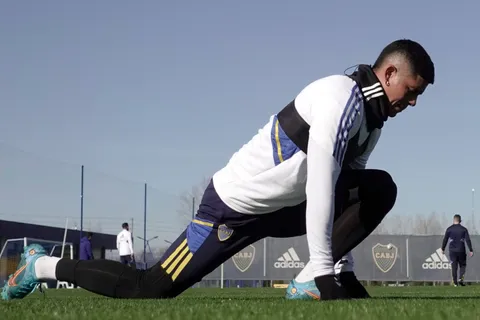 Qué hizo Rojo en su regreso a Boca y cuándo podría volver 