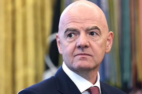 Confirmado por FIFA: la nueva regla "antisimulación" que se viene en el fútbol mundial