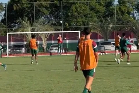 Gol de Germán Cano en la práctica de Fluminense