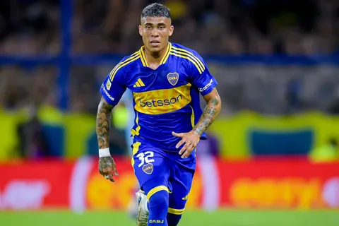 La última decisión de Boca con Ayrton Costa y su visa