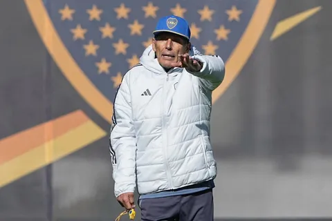 Sin Cavani ni Ander Herrera: el equipo que probó Russo en Boca y podría jugar contra Benfica