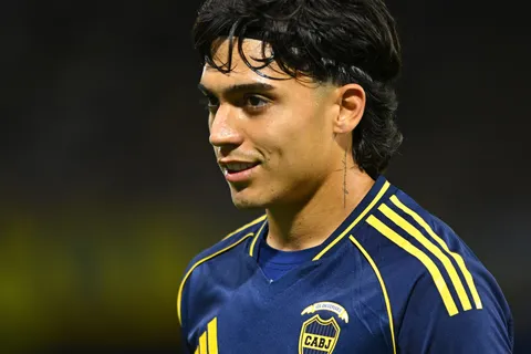 Napoli vuelve a la carga por Zeballos: la venta podría ser en enero