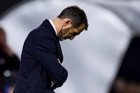 La reacción de Rodolfo Arruabarrena al tercer gol de Riestra