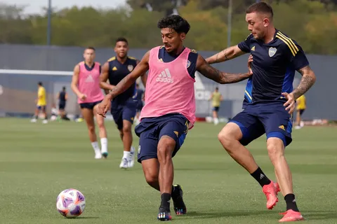 Primeras pruebas: los dos equipos que paró Ibarra en la vuelta a los entrenamientos 
