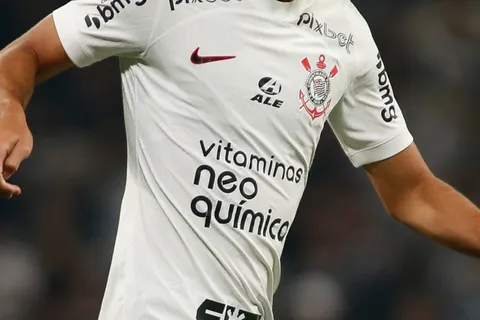 Fausto Vera se aleja de Boca: las dos razones que complican su llegada en este mercado de pases