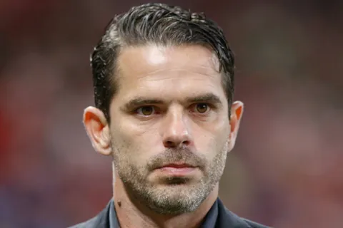 Cuándo viaja Gago y cómo será su presentación y primera práctica como DT de Boca