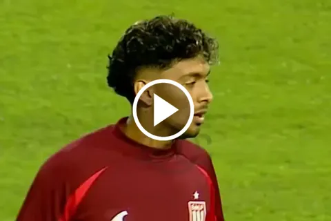 El picante cantito de los hinchas de Boca para Cristian Medina en La Bombonera: "Traidor"