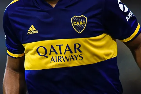 Increíble pero real: un club brasileño estrenó sus nuevas camisetas en homenaje a Boca
