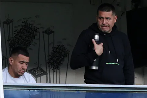 Riquelme y una propuesta novedosa para evitar que se vayan los cracks: "La única solución es esa"