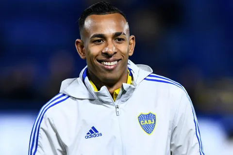 Sebastián Villa vuelve a Boca: cuánto lo pagará Riquelme y por cuántos años firmará contrato