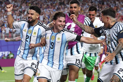 Cuándo juega Argentina vs. Inglaterra por el Mundial 2026: día, horario y sede