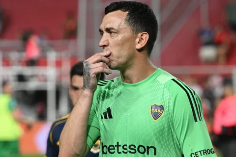 ¿Boca puede ir a buscar a un refuerzo en el arco por la lesión de Agustín Marchesín?