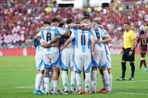 Los puntajes de los jugadores de la Selección Argentina en el empate vs. Venezuela