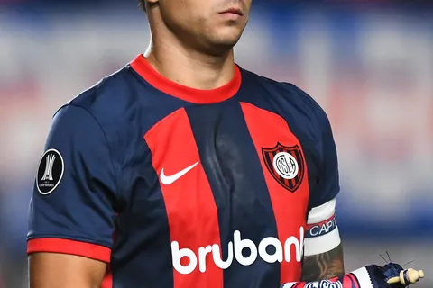 Adam Bareiro, delantero de San Lorenzo