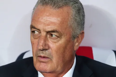 Alfaro volvió a hablar de Boca: "Hay un país pendiente"