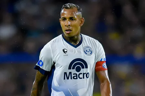 Villa volvió a hablar de la chance de River y le mandó un mensaje a Boca: "Mi trabajo es..."