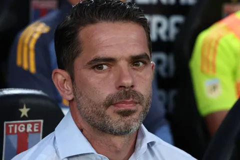 Fernando Gago se reunirá con Romero y Fabra: el mensaje que el DT de Boca quiere darle a ambos