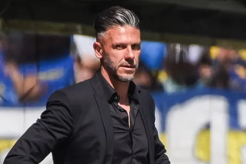La insólita formación que probó Martín Demichelis antes del Superclásico