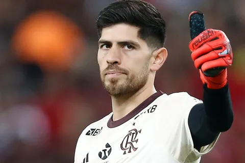 La sorprendente respuesta de Agustín Rossi sobre si atajaría en River o no