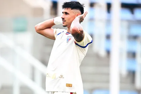 Hubo respuesta: qué dijo Fortaleza sobre la primera oferta de Boca por Adam Bareiro