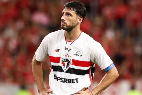Calleri dijo que no es hincha de Boca y dio un aviso antes de la serie de Sudamericana: "Estoy del otro lado"