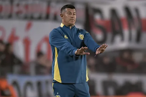 ¿Suena para Boca? Jorge Almirón está cerca de dejar Rosario Central