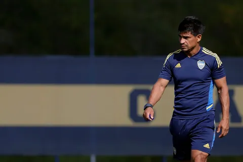 Se iba a ir préstamo, se cayó el pase y ahora volvió a entrenarse con Boca: Ibarra recuperó a un juvenil