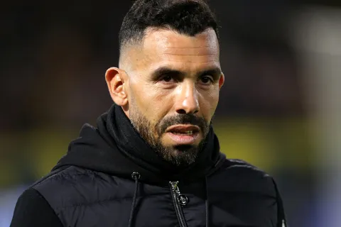 ¿Carlos Tevez vuelve a dirigir? El ídolo de Boca, cerca de ser el DT de un equipo argentino