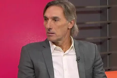 Rolando Schiavi criticó a Cavani tras el empate entre Boca y Auckland City: "Me duele lo que dijo"