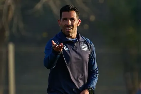 Tevez le puede dar una mano a Boca: qué tiene que pasar para que ayude al equipo de Úbeda