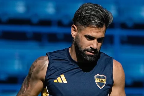 Milton Giménez no será operado: el plan de Boca para lograr su retorno sin una intervención